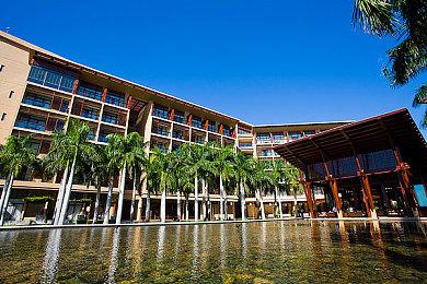 3DM速报：主机平台也遭遇外挂 育碧新项目《刺客信条：无限》